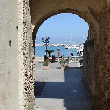 Solelunamare Vendégház Alghero